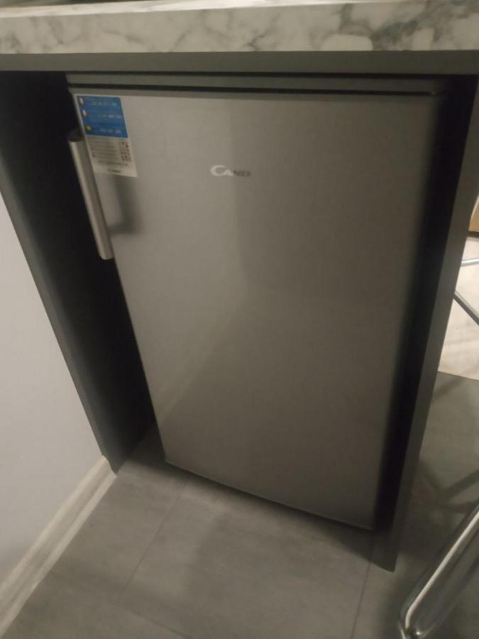 1-комнатная вип уровня посуточно в ужгороде. ул.другетов Apartment *
